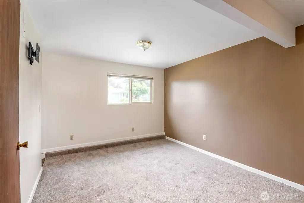 30031 45th Place S Auburn WA 98001