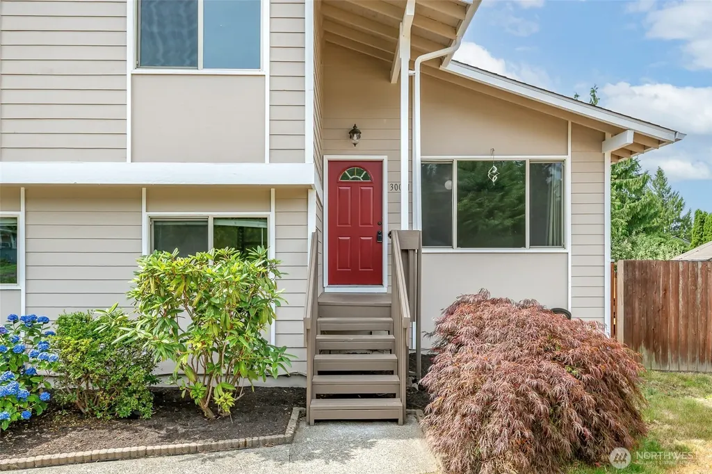 30031 45th Place S Auburn WA 98001