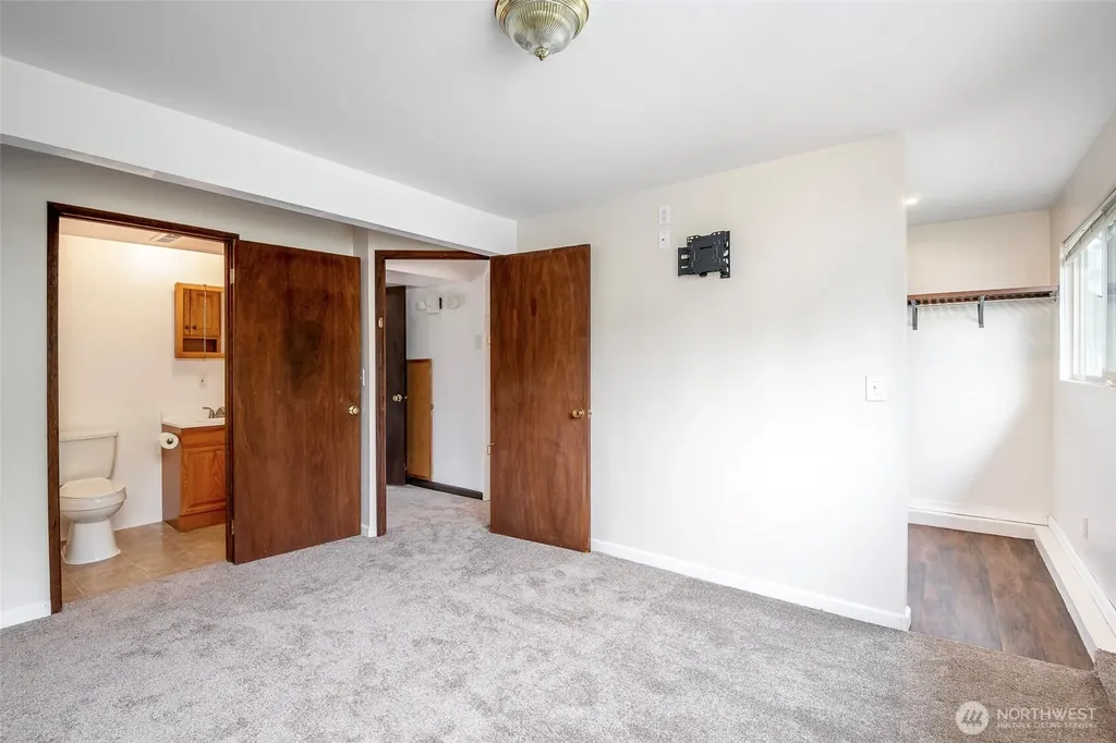 30031 45th Place S Auburn WA 98001