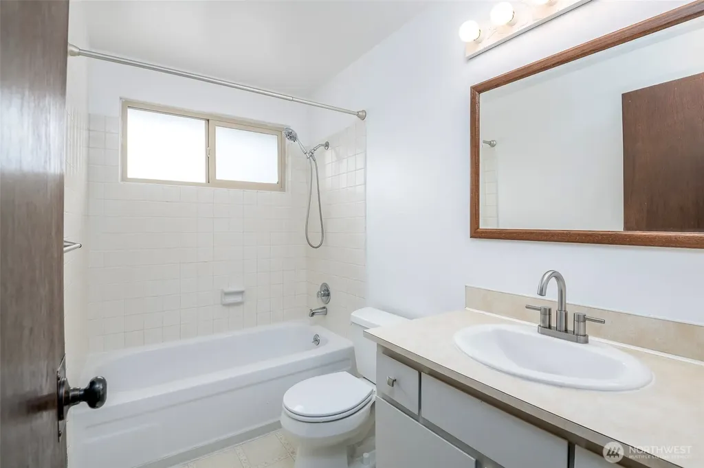 30031 45th Place S Auburn WA 98001