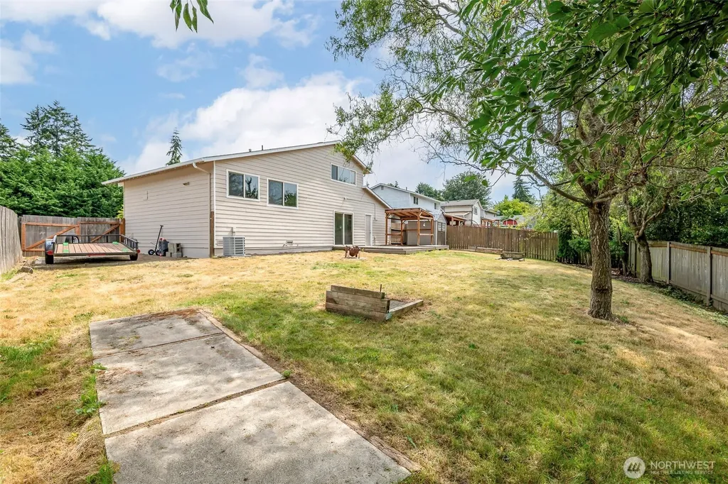 30031 45th Place S Auburn WA 98001