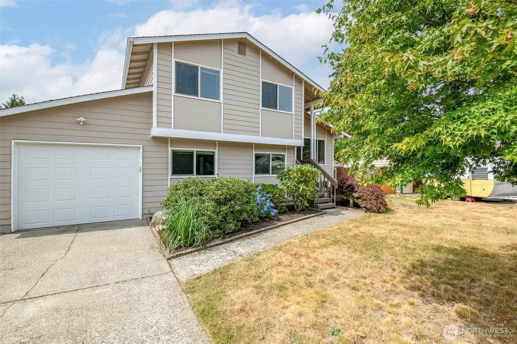30031 45th Place S Auburn WA 98001