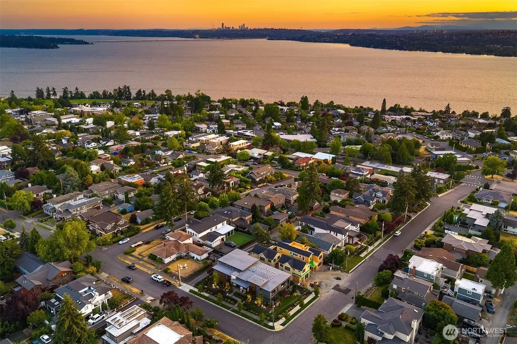1223 2nd Street Kirkland WA 98033