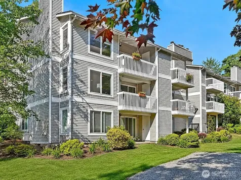4515 125th Avenue SE Bellevue WA 98006