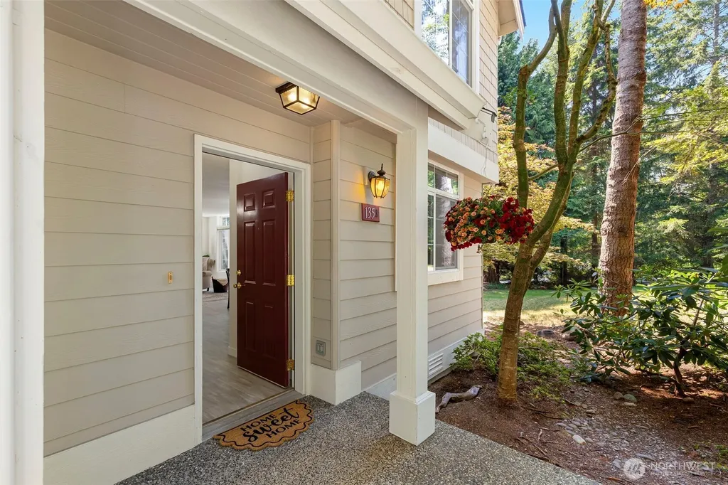 135 Osprey Ridge Drive Port Ludlow WA 98365
