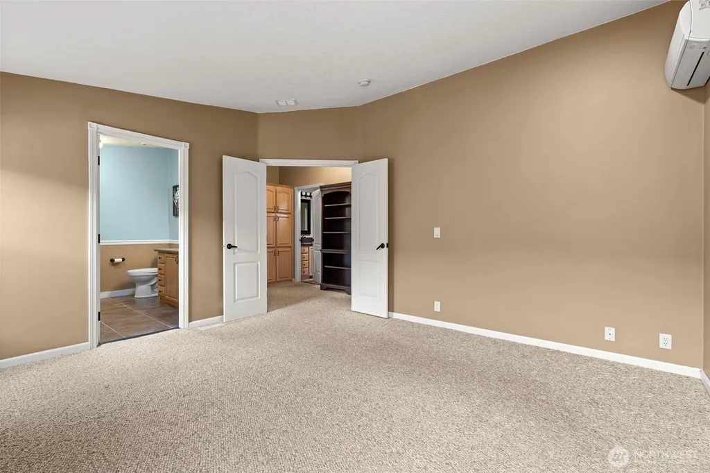 1924 Cranberry Lane SE Lacey WA 98503