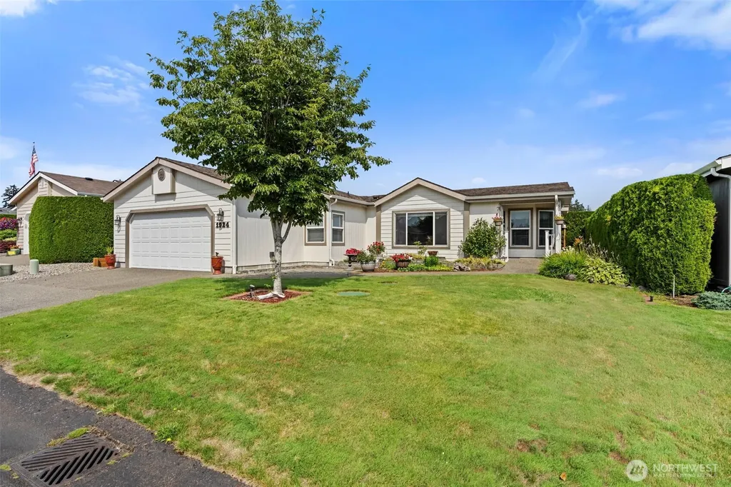 1924 Cranberry Lane SE Lacey WA 98503