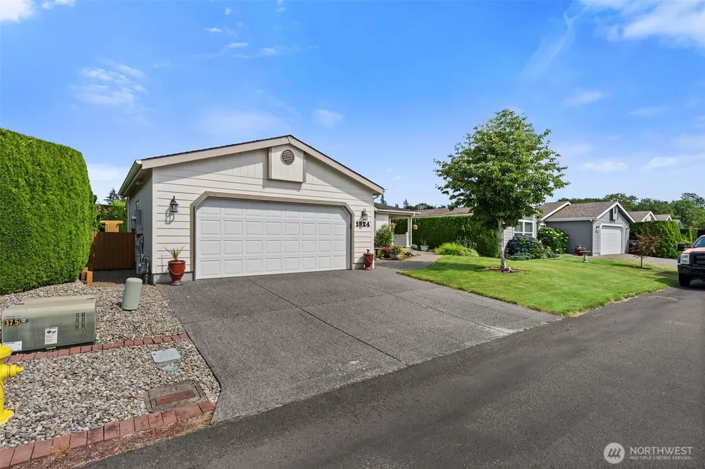 1924 Cranberry Lane SE Lacey WA 98503