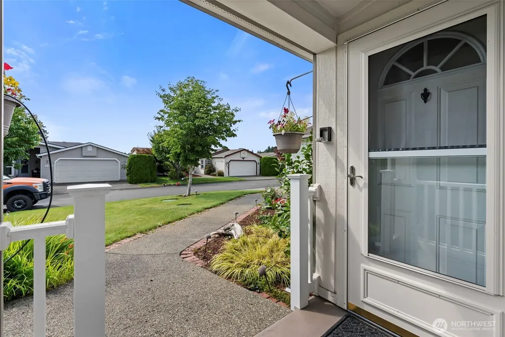 1924 Cranberry Lane SE Lacey WA 98503