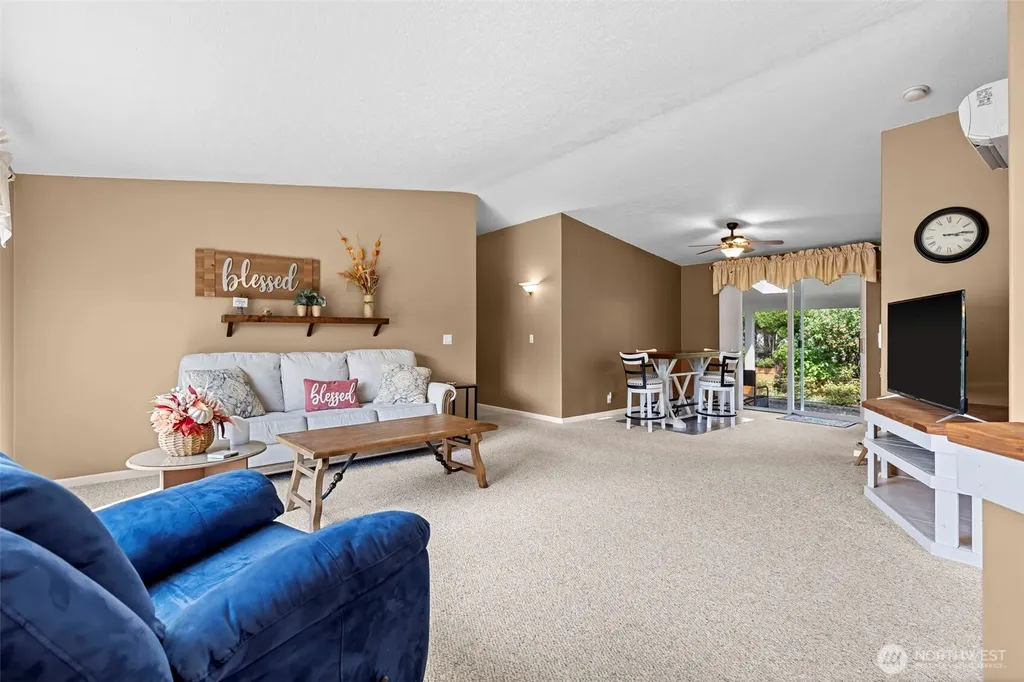 1924 Cranberry Lane SE Lacey WA 98503