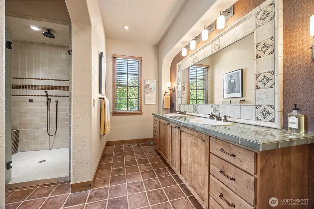 310 Paintbrush Road Chelan WA 98816