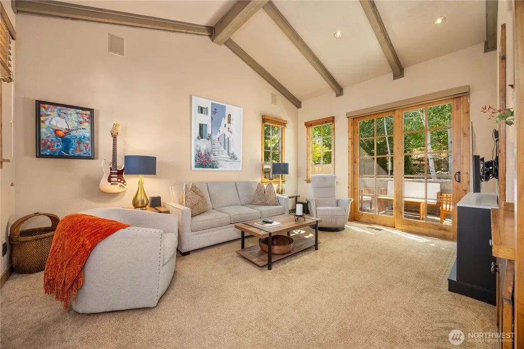 310 Paintbrush Road Chelan WA 98816