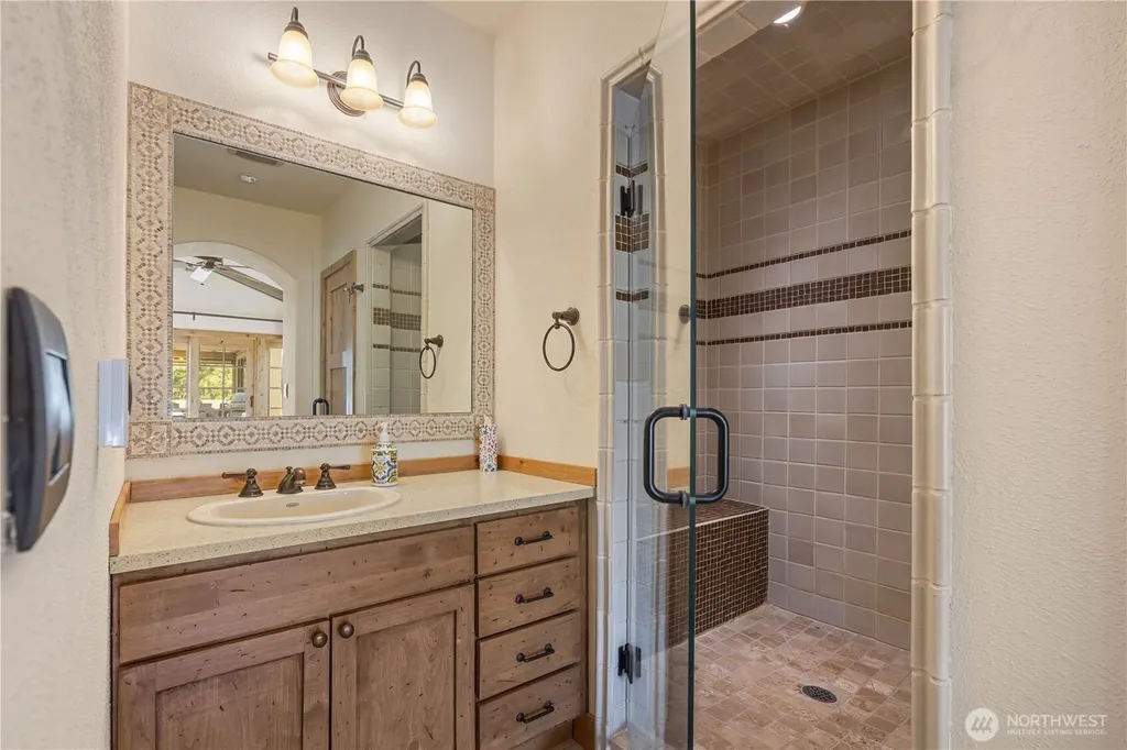 310 Paintbrush Road Chelan WA 98816