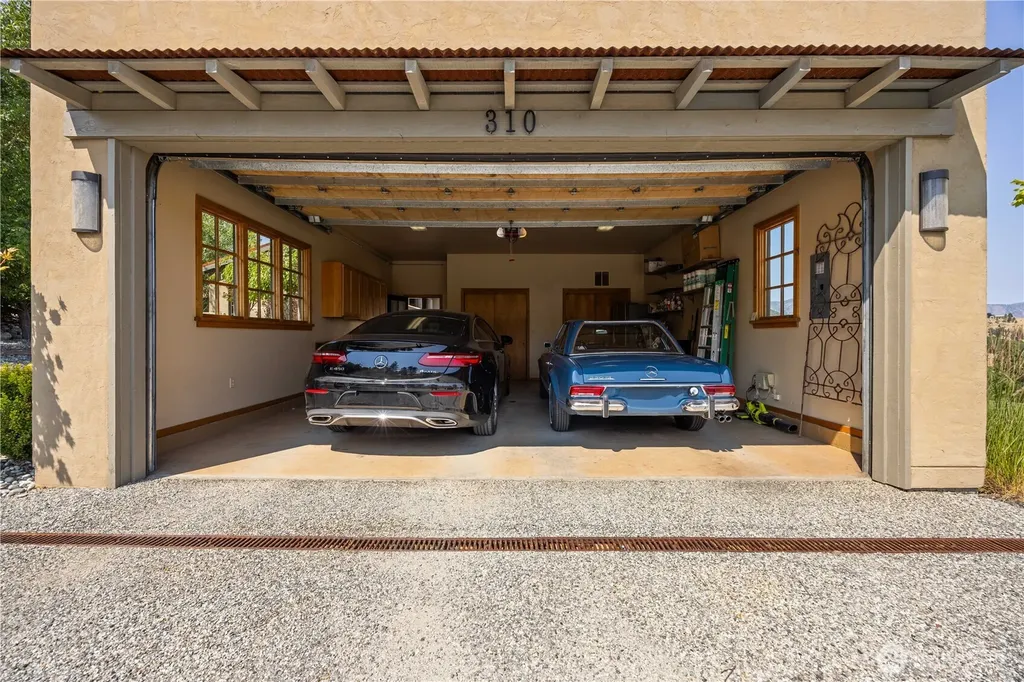 310 Paintbrush Road Chelan WA 98816