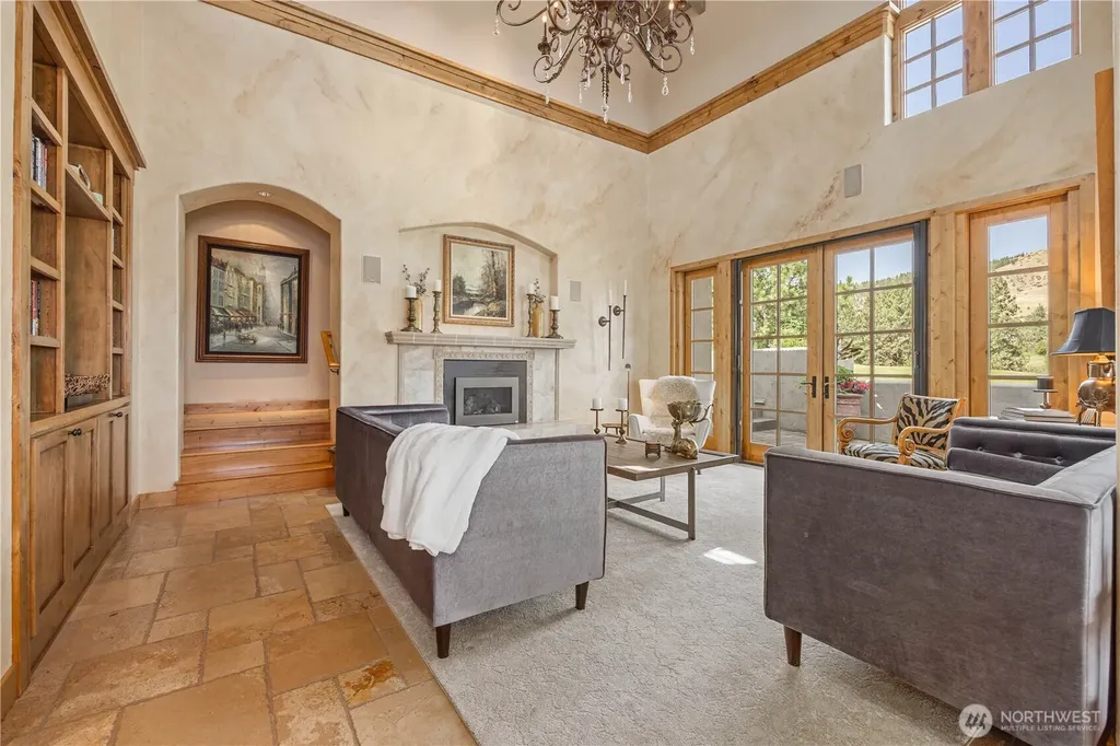 310 Paintbrush Road Chelan WA 98816