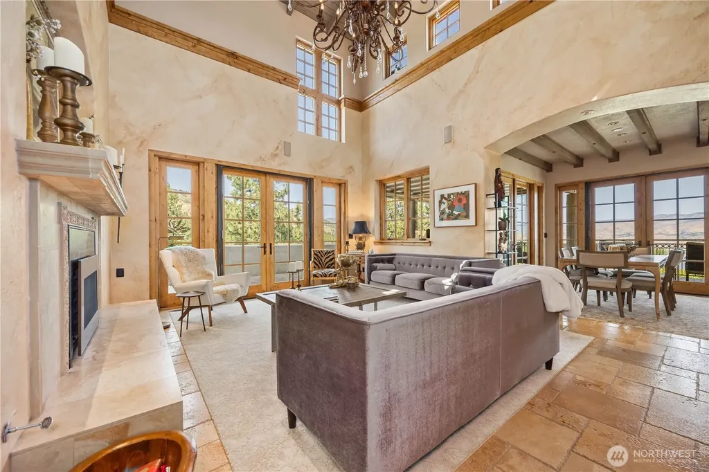 310 Paintbrush Road Chelan WA 98816