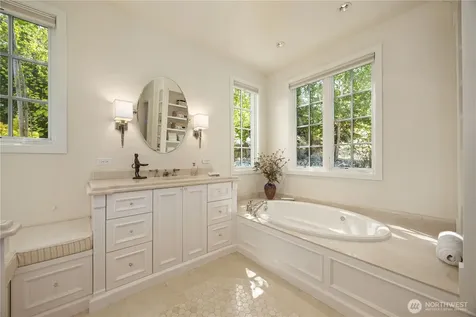 310 Paintbrush Road Chelan WA 98816