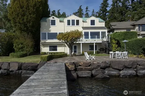 8319 NE Juanita Drive Kirkland WA 98034