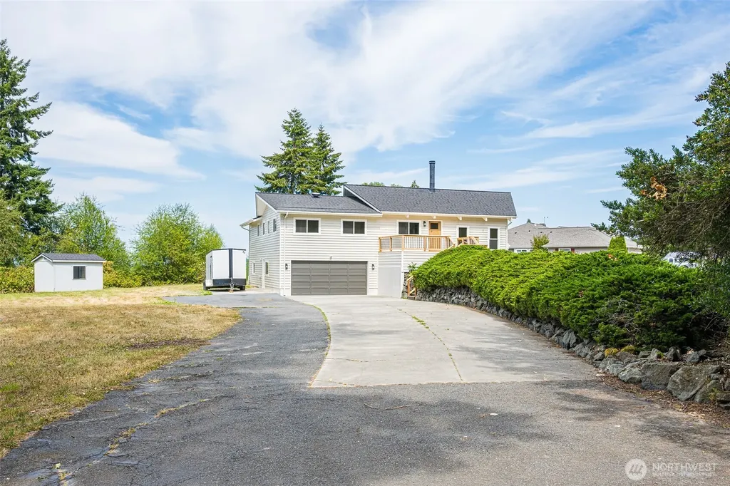 571 Spyglass Lane Sequim WA 98382