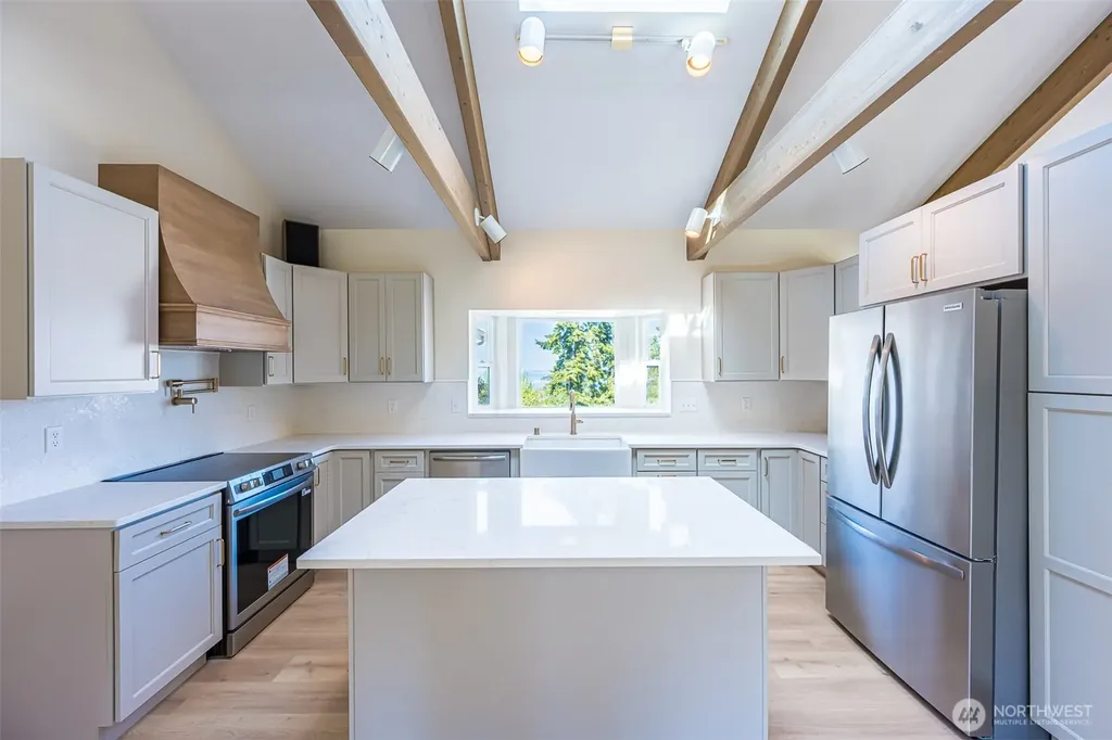 571 Spyglass Lane Sequim WA 98382
