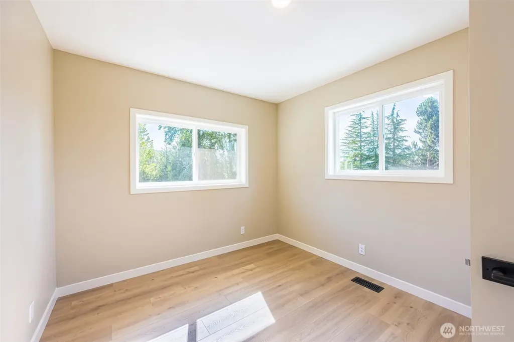 571 Spyglass Lane Sequim WA 98382