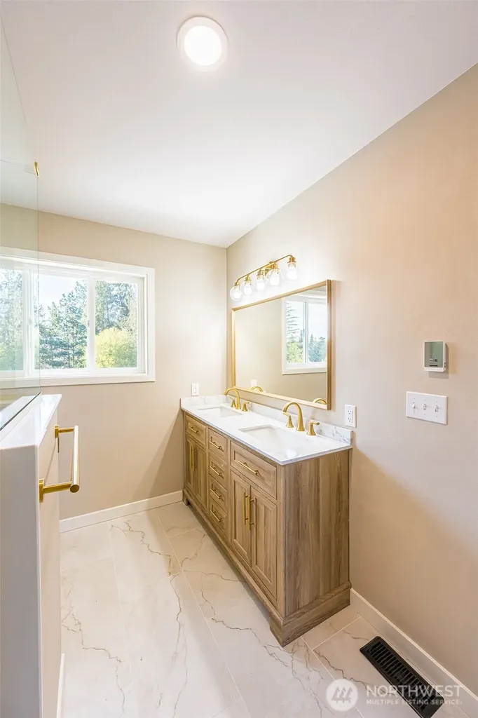 571 Spyglass Lane Sequim WA 98382