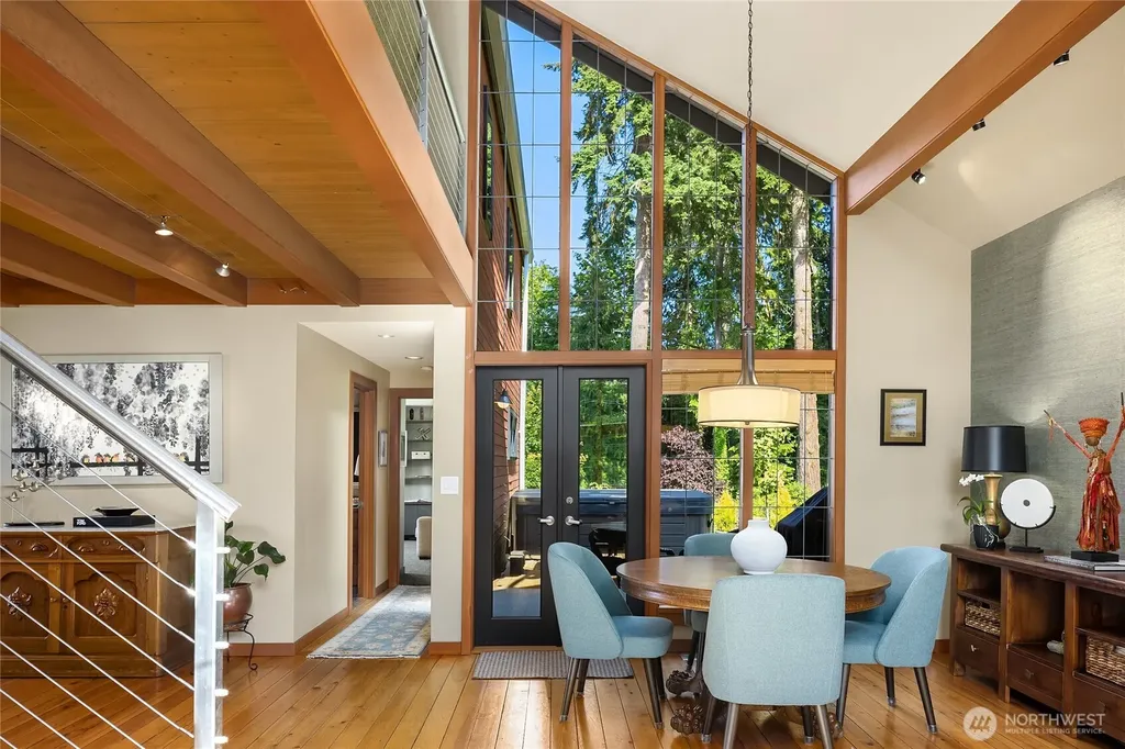 6017 Rose Loop NE Bainbridge Island WA 98110
