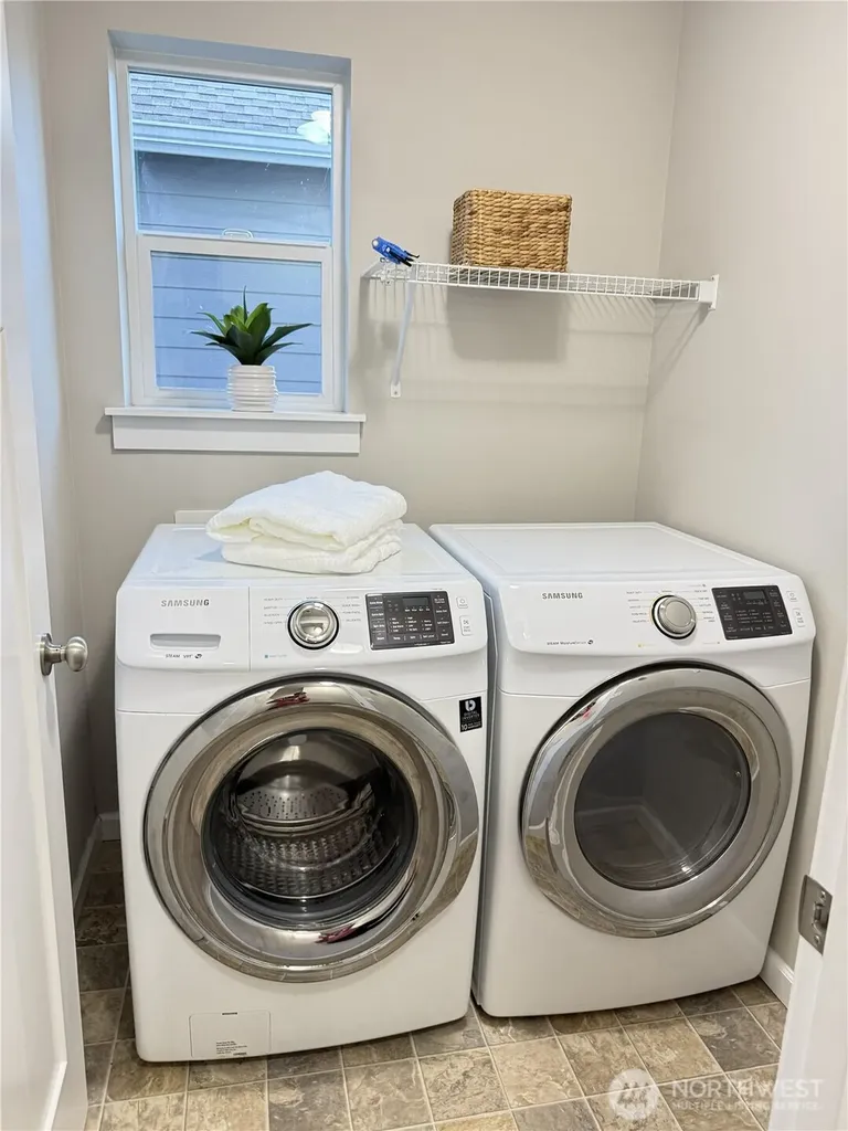 5023 Black Rock Loop SE Olympia WA 98501