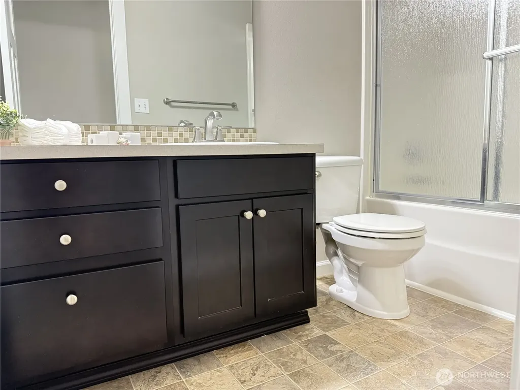 5023 Black Rock Loop SE Olympia WA 98501
