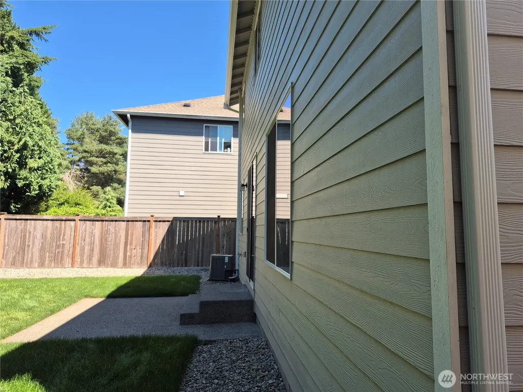 5023 Black Rock Loop SE Olympia WA 98501