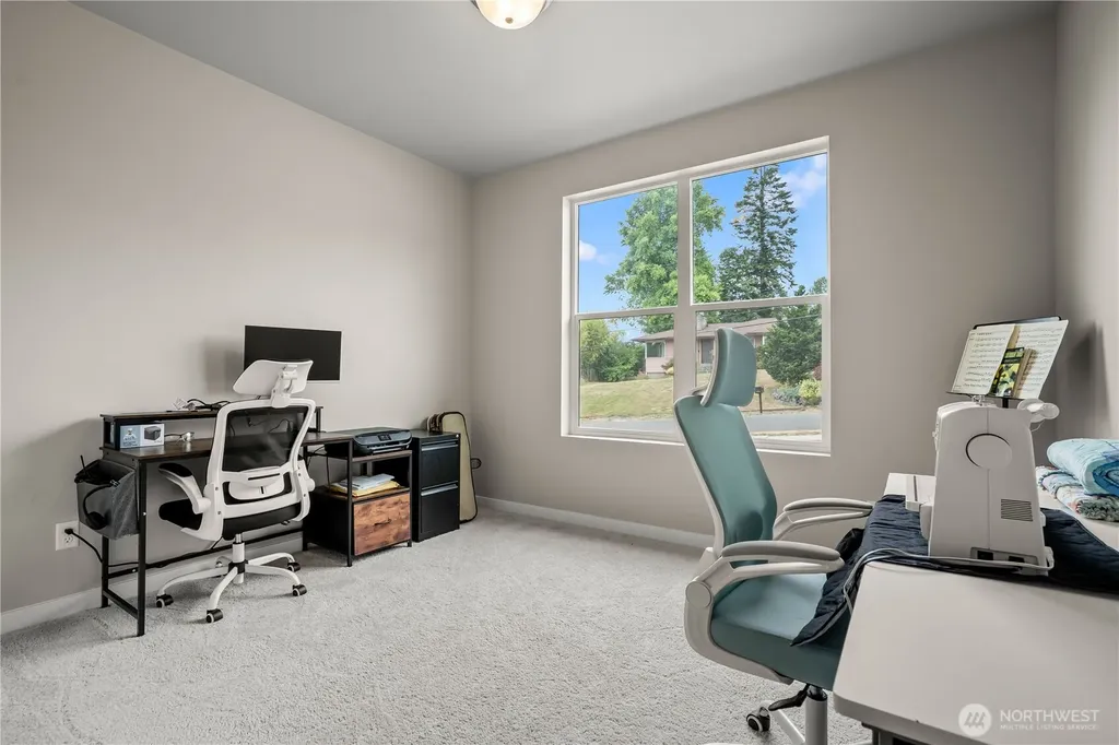7026 61st Place NE Marysville WA 98270