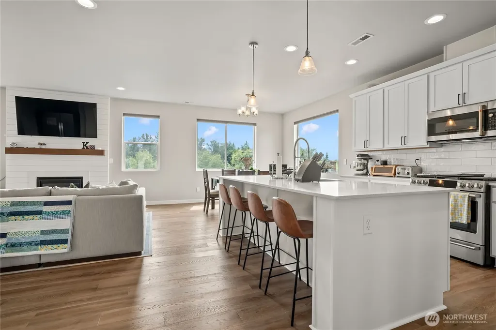 7026 61st Place NE Marysville WA 98270