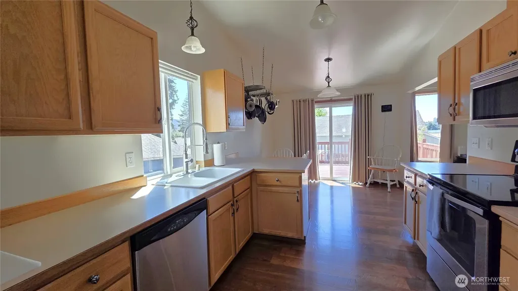 128 Berggren Road N Eatonville WA 98328