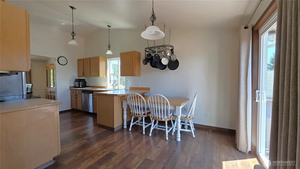 128 Berggren Road N Eatonville WA 98328
