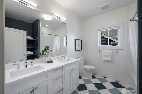 2910 9th Avenue W Seattle WA 98119