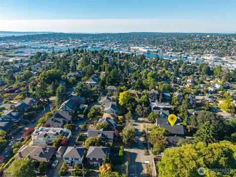 2910 9th Avenue W Seattle WA 98119