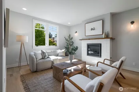 2910 9th Avenue W Seattle WA 98119