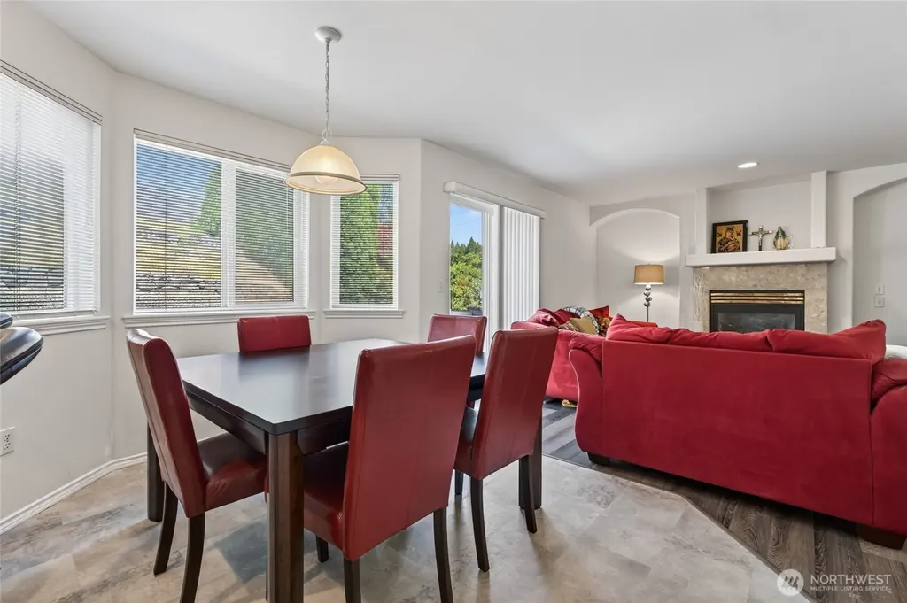 12450 SE 198th Place Kent WA 98031