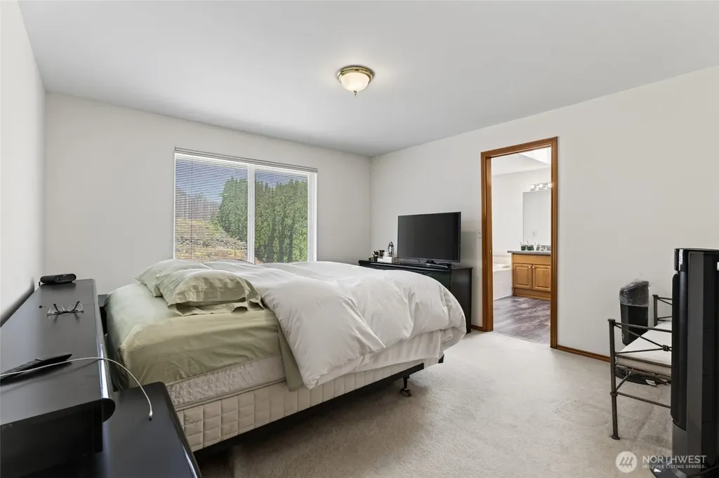 12450 SE 198th Place Kent WA 98031