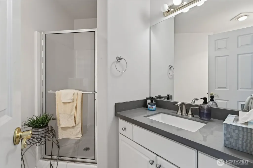 12450 SE 198th Place Kent WA 98031