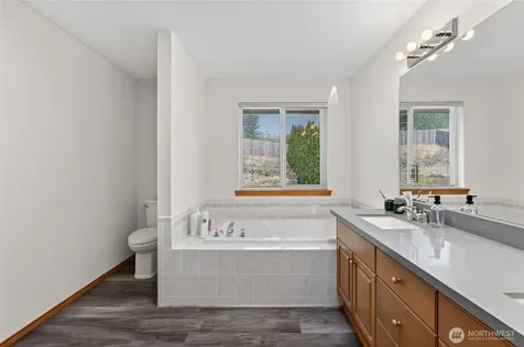 12450 SE 198th Place Kent WA 98031