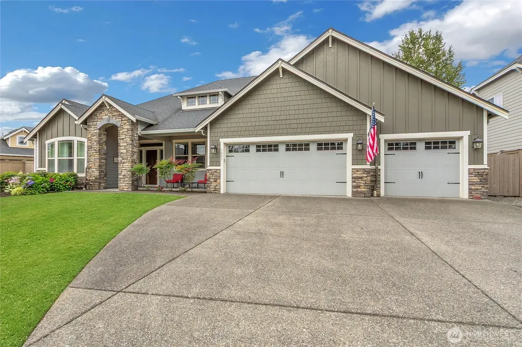 7901 Connells Prairie Rd E Bonney Lake WA 98391