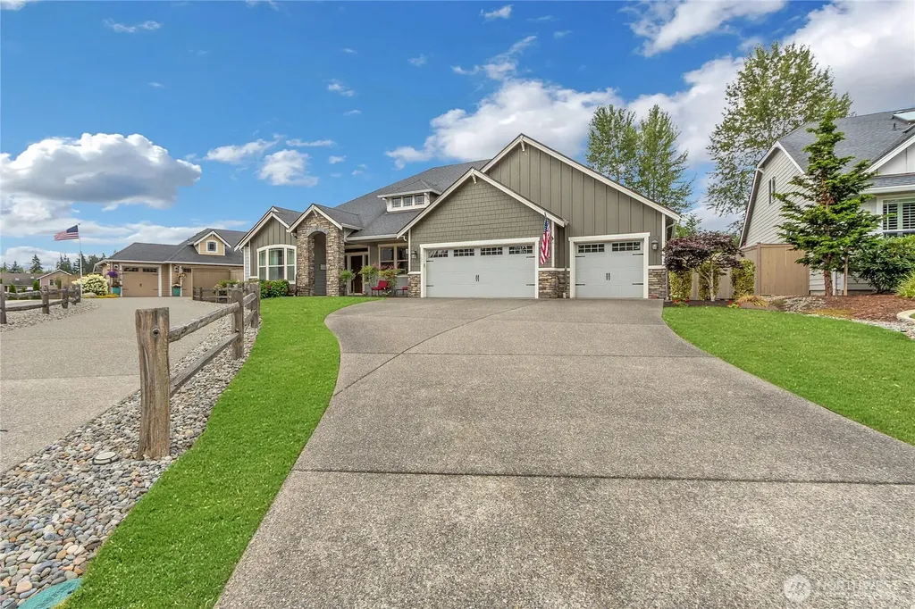 7901 Connells Prairie Rd E Bonney Lake WA 98391
