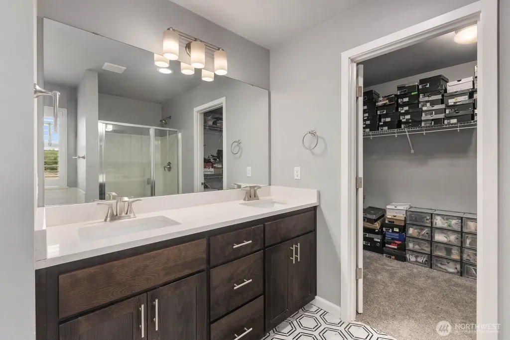 932 134th Street S Tacoma WA 98444
