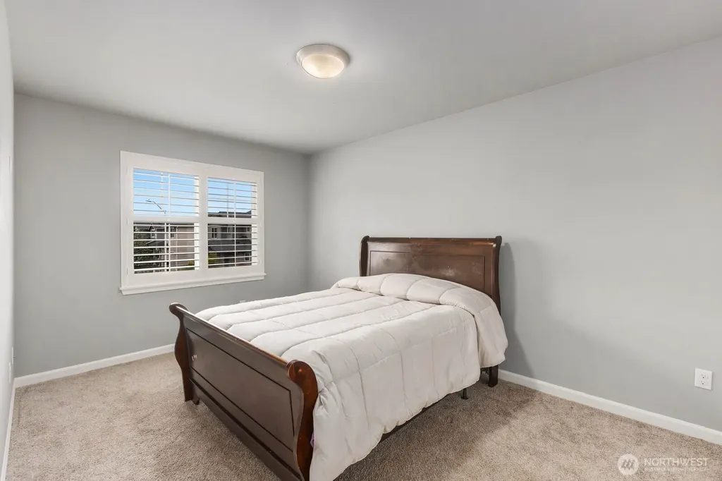932 134th Street S Tacoma WA 98444