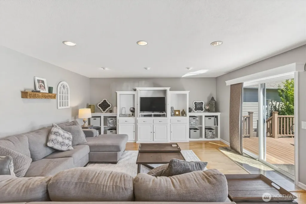 4227 Olympia Place Longview WA 98632