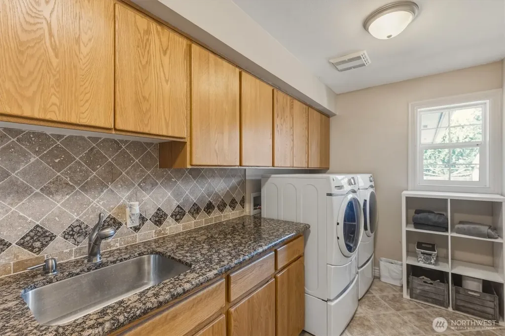 4227 Olympia Place Longview WA 98632