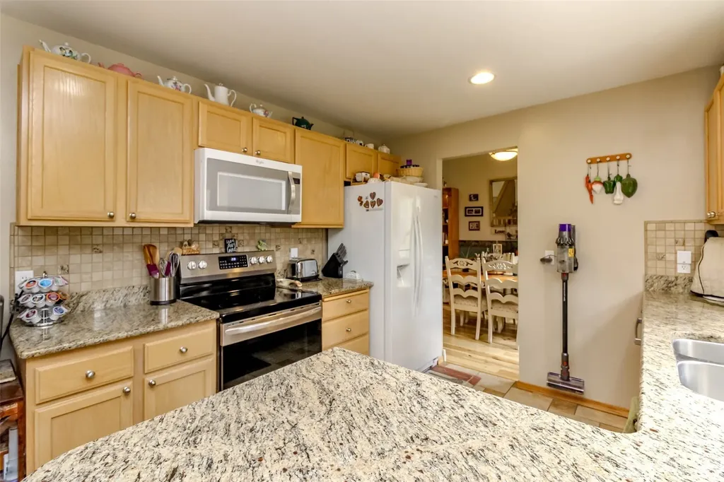 20024 73rd Ave Ct E Spanaway WA 98387