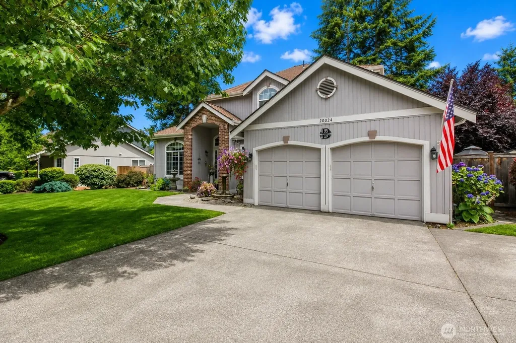 20024 73rd Ave Ct E Spanaway WA 98387