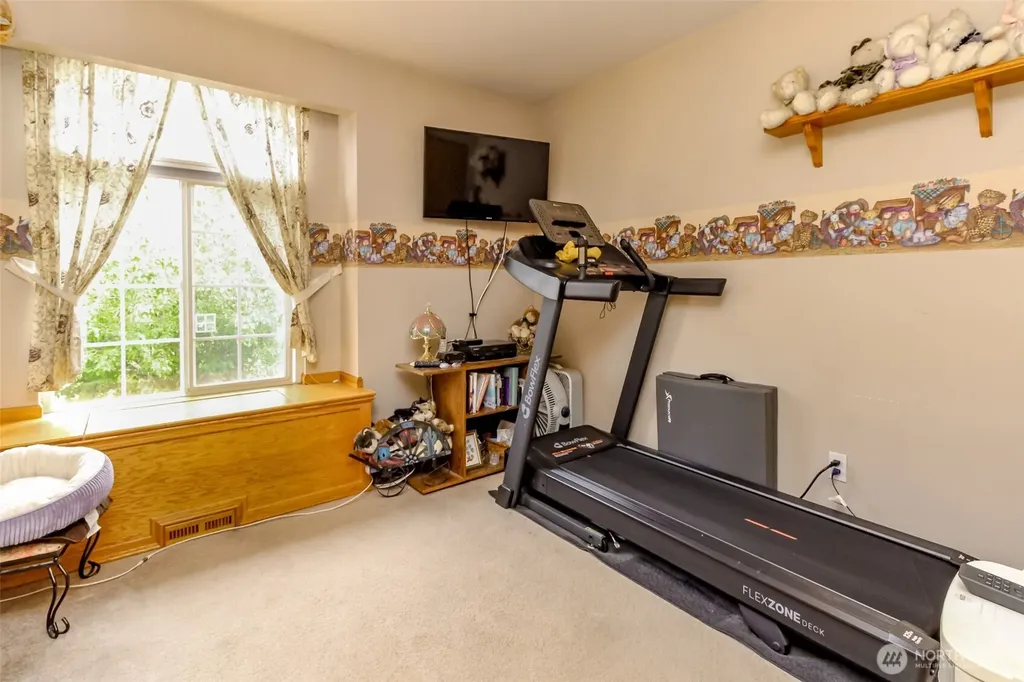 20024 73rd Ave Ct E Spanaway WA 98387